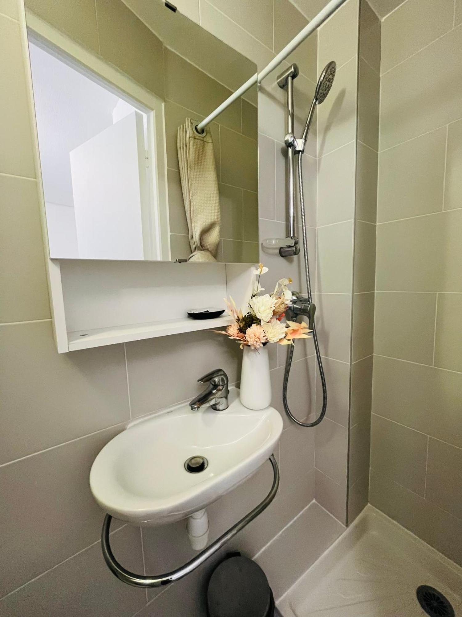Dream Dwell - Apart In Historical Building Near Quartier Marais Appartamento *