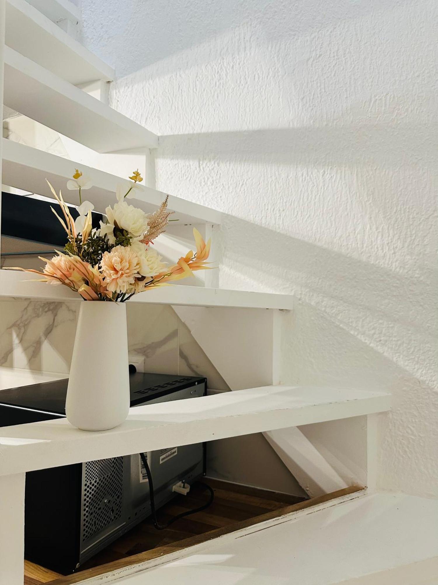 Dream Dwell - Apart In Historical Building Near Quartier Marais Appartamento Parigi